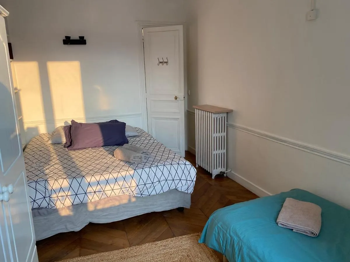 Apartment Marvellous Sunbathed 3br At The Heart Of *